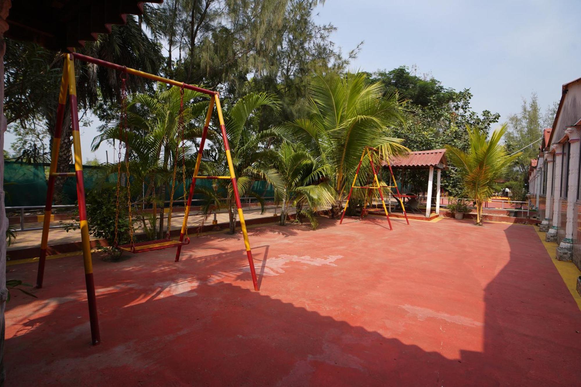 Lake View Village Resort Tajpur Kültér fotó