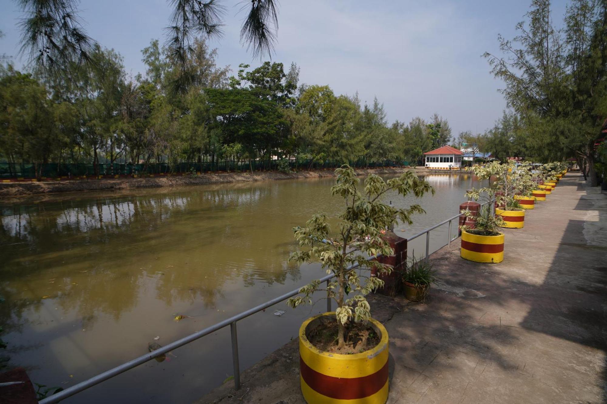 Lake View Village Resort Tajpur Kültér fotó