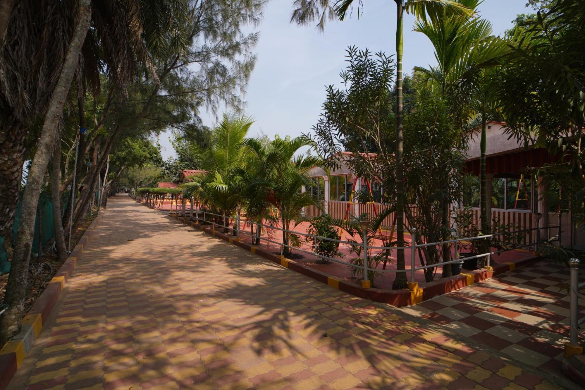 Lake View Village Resort Tajpur Kültér fotó