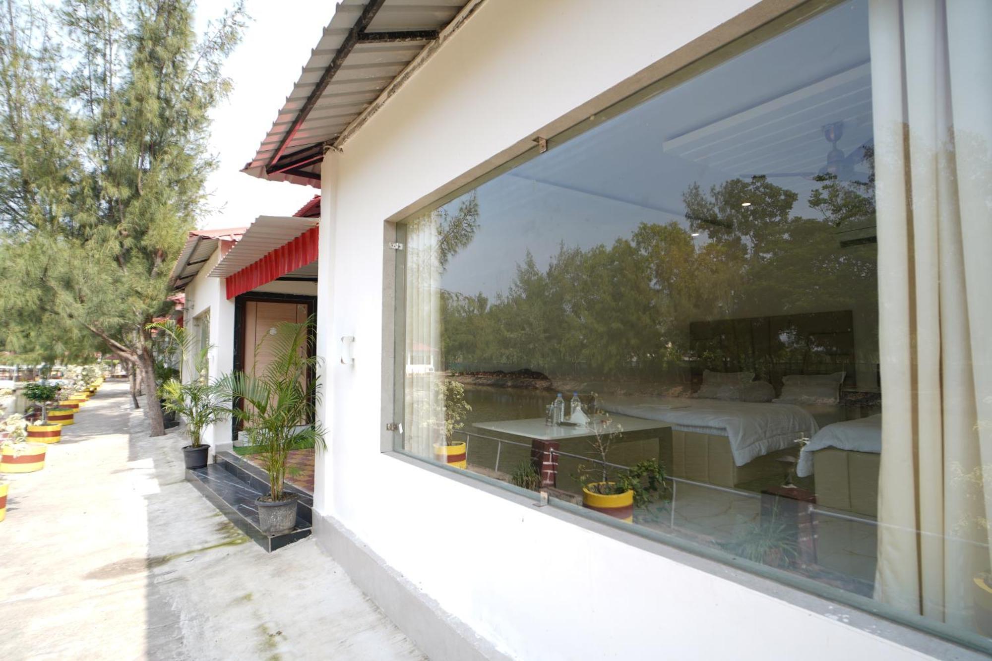 Lake View Village Resort Tajpur Kültér fotó